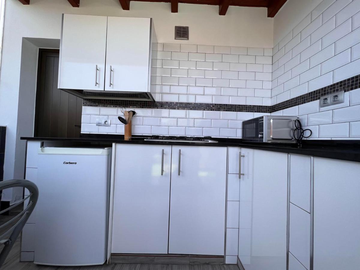 דירות קורלחו Estudio Agradable, Con Jacuzzi, Terraza Y Barbacoa, Totalmente Independiente מראה חיצוני תמונה