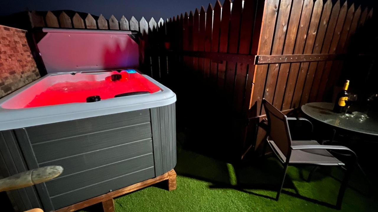 דירות קורלחו Estudio Agradable, Con Jacuzzi, Terraza Y Barbacoa, Totalmente Independiente מראה חיצוני תמונה