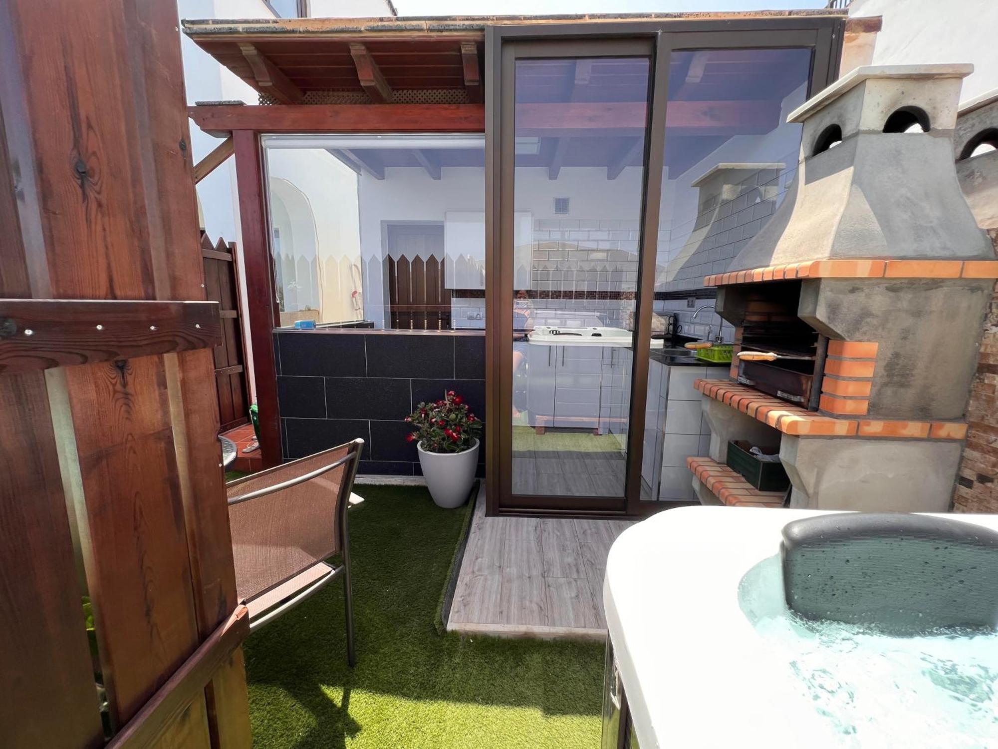 דירות קורלחו Estudio Agradable, Con Jacuzzi, Terraza Y Barbacoa, Totalmente Independiente מראה חיצוני תמונה